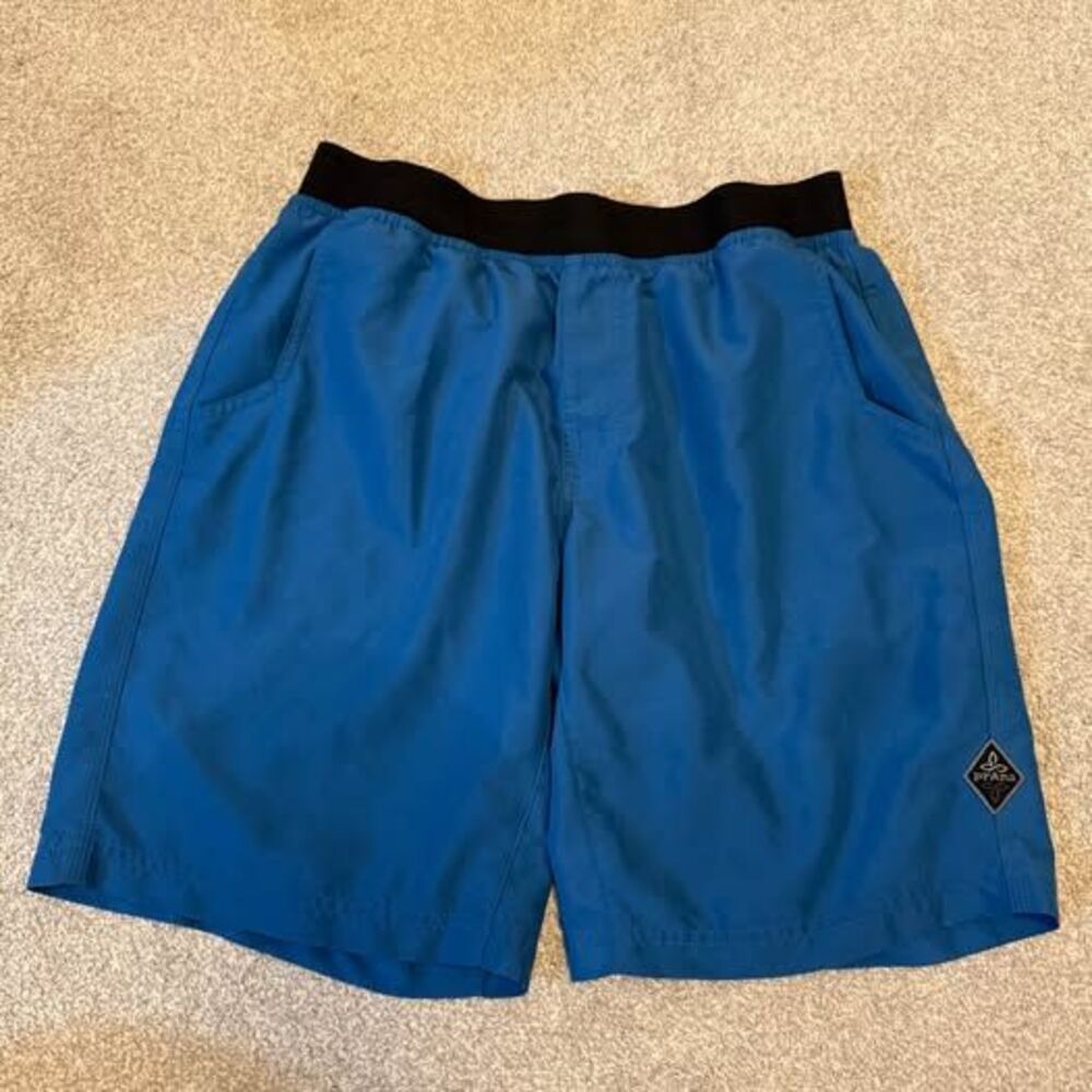 Prana men’s medium blue shorts